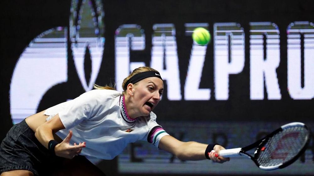 Действующая чемпионка Ladies Trophy покинула турнир. Она выиграла столько же матчей, сколько и Шарапова