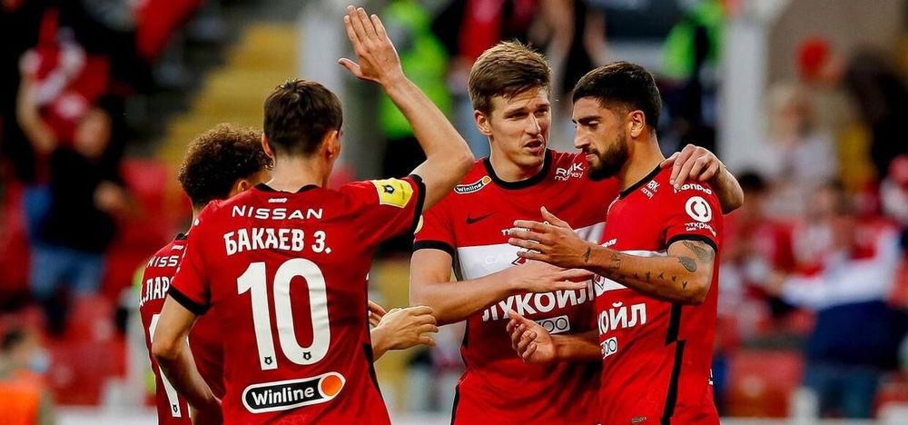 «Лион» ищет нового защитника, в приоритете спартаковец Жиго