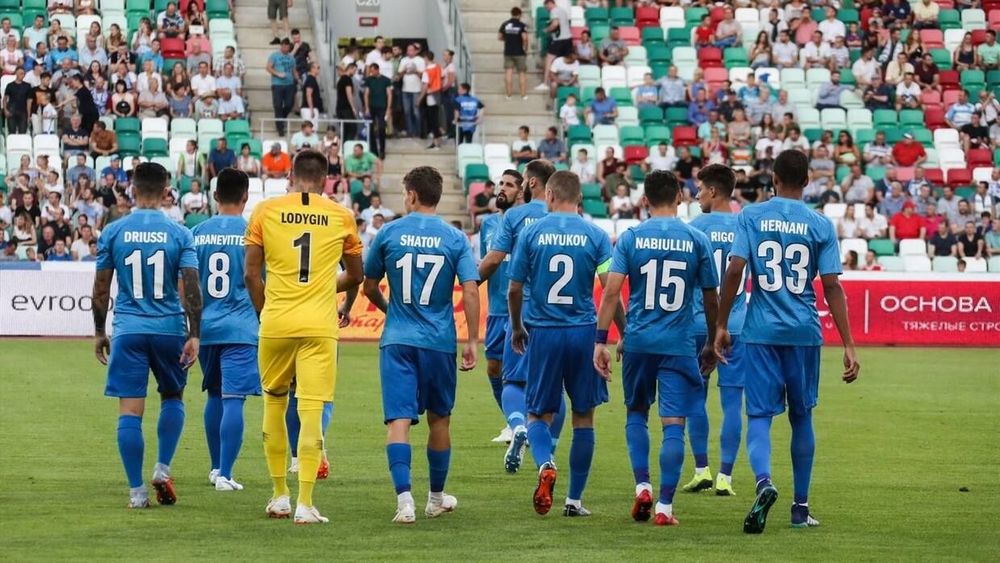 «Зенит» лидирует по средней посещаемости домашних матчей