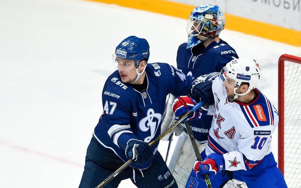 Защитник московского «Динамо» Александр Осипов: Теперь — переезд в Питер в военном режиме Защитник московского «Динамо» Александр Осипов: Теперь — переезд в Питер в военном режиме