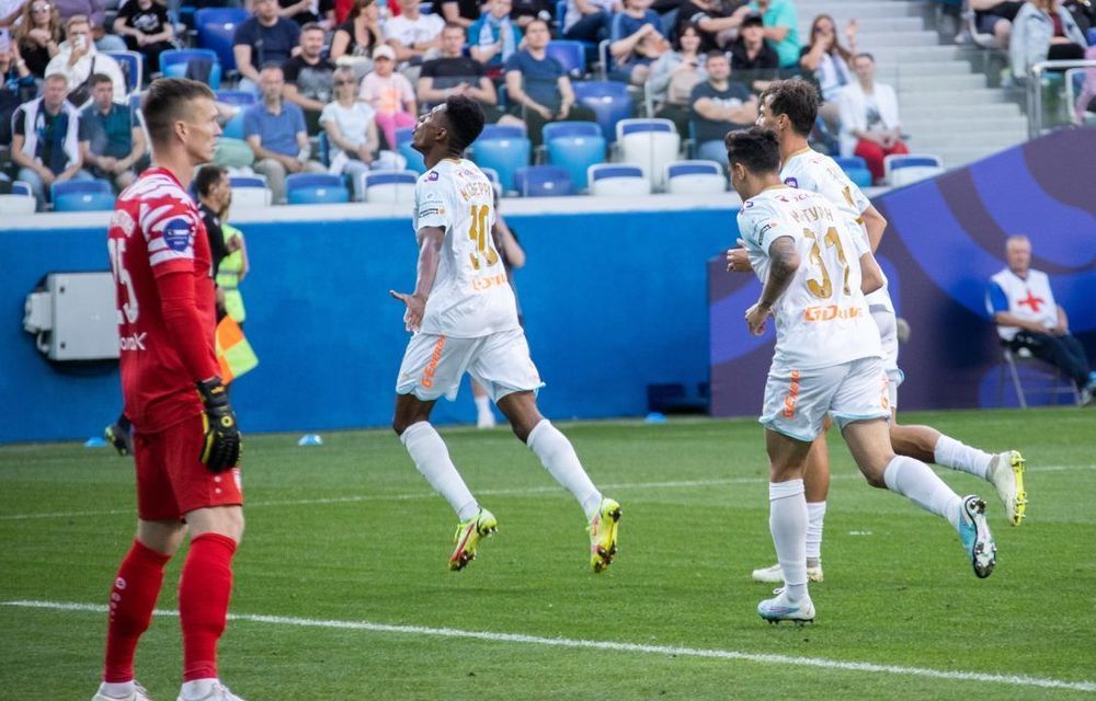 Экс-игрок «Зенита» предсказал легкую победу над «Ахматом» Экс-игрок «Зенита» предсказал легкую победу над «Ахматом»