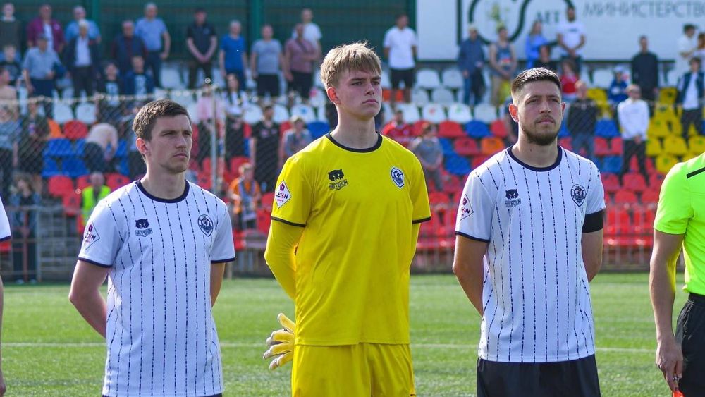 «Надеюсь, через пять лет буду играть хотя бы в Лиге Европы». Интервью с вратарем-рекордсменом из Второй лиги