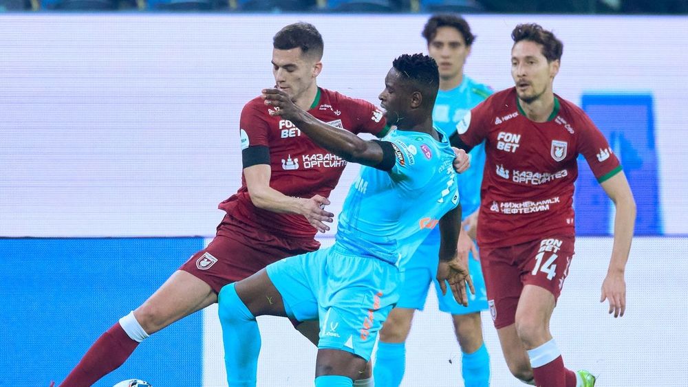 Канищев: Может Луису Энрике не сказали в «Зените», что тут не Копакабана