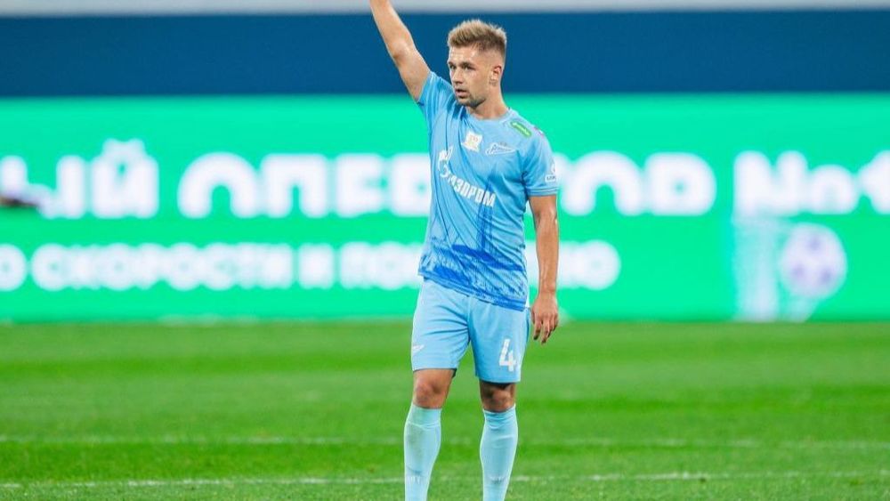 У Карпина есть любимчик в «Зените». Он не играет в РПЛ, но все равно вызывается в сборную