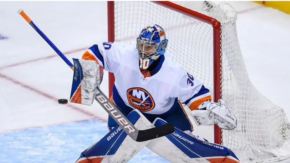 Сорокин прокомментировал установление единоличного рекорда среди вратарей «Айлендерс»