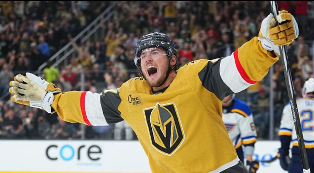 Гол Барбашева и ассист Дорофеева помогли «Вегасу» обыграть «Нью-Джерси»