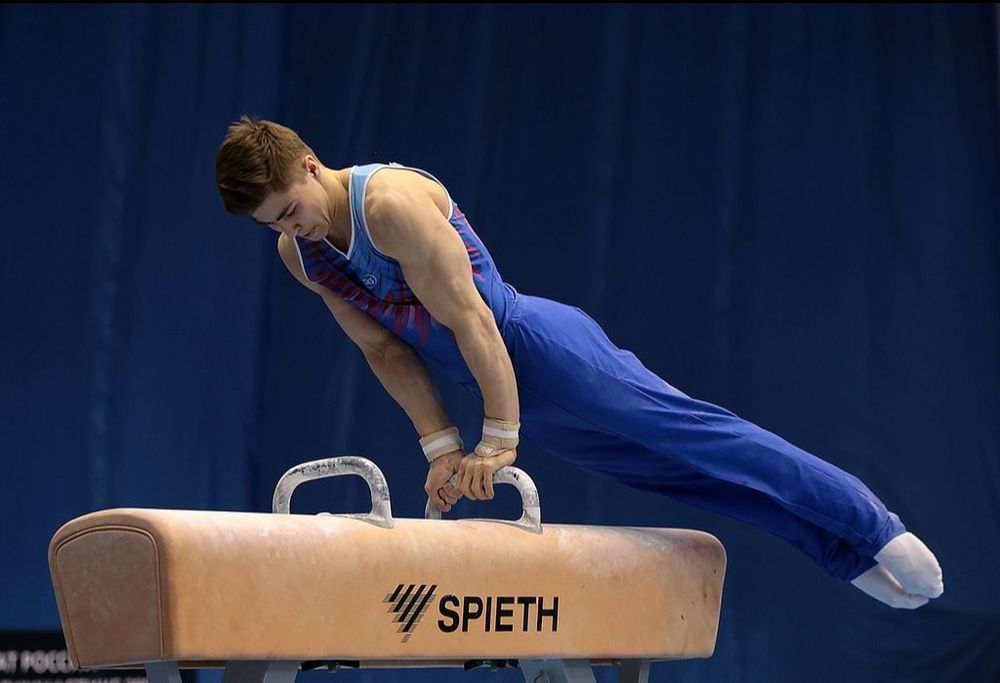 Александр Карцев снялся с чемпионата мира по спортивной гимнастике из-за травмы
