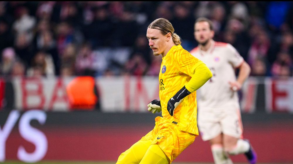 Сафонов рассказал о привычке, которая появилась в «ПСЖ» и сказывается в сборной России
