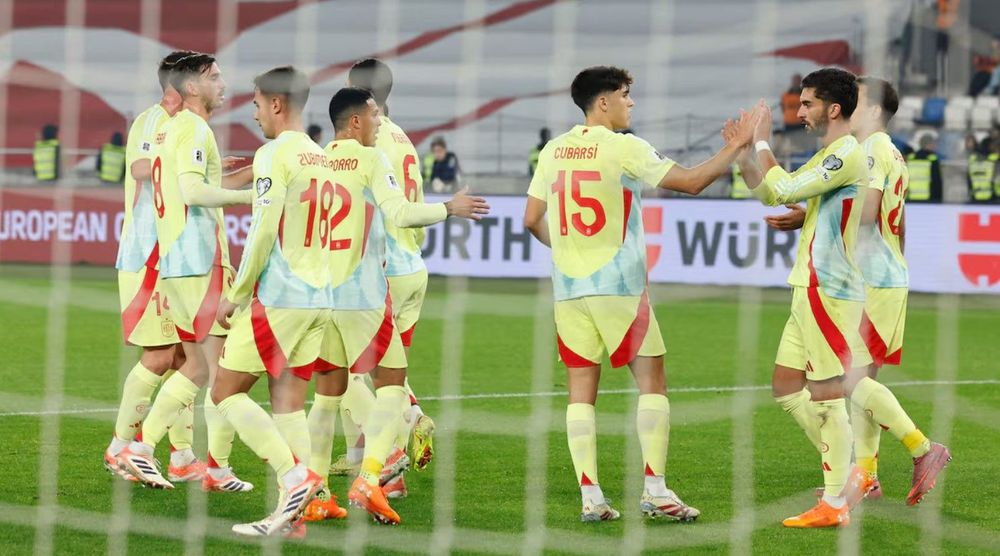 Отбор ЧМ-2026 в Европе: какие сборные вышли, кто сыграет в «стыках», а кто никуда не попал?