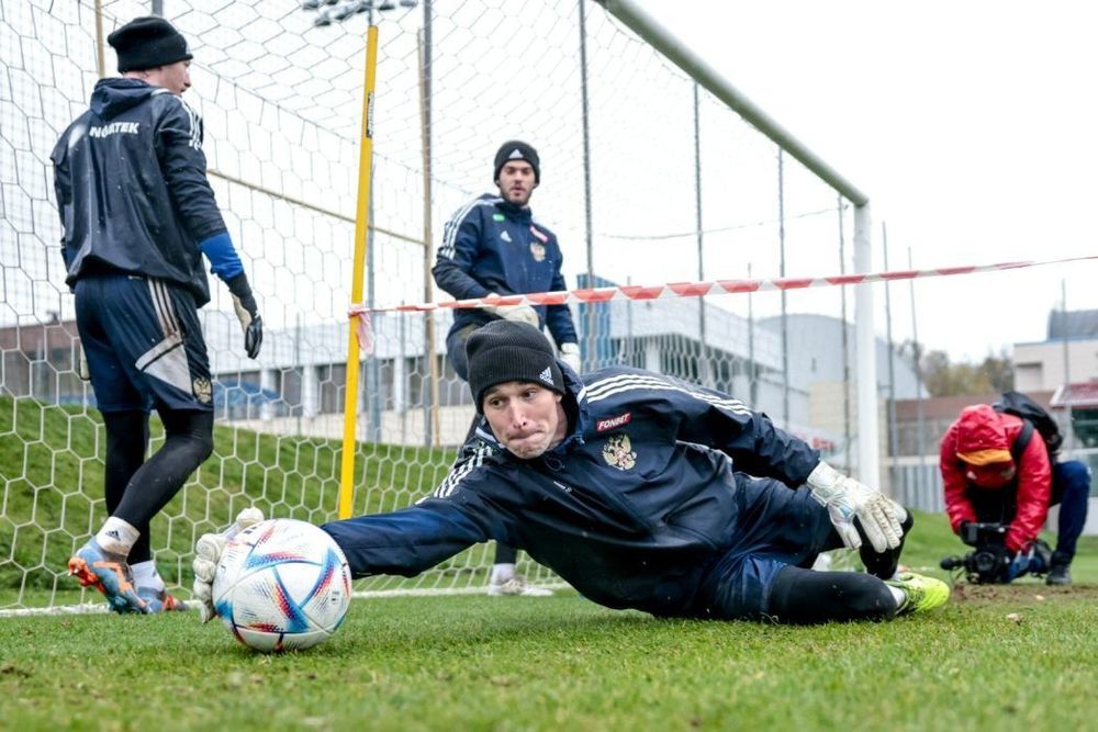 Чанов объяснил выбор вратарей в сборную России на матч с Кубой