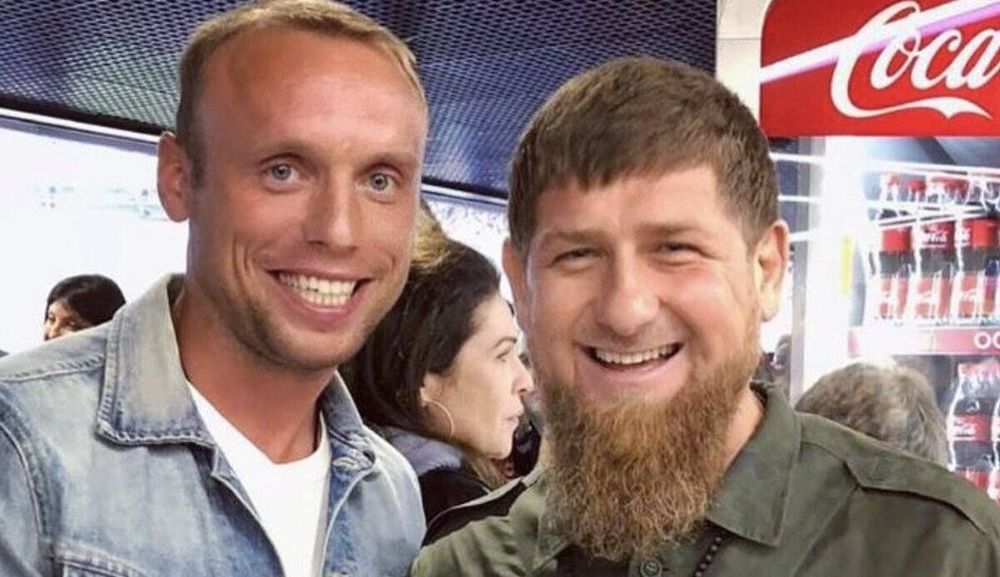 Глушаков подписал контракт с «Ахматом», его поприветствовал Кадыров