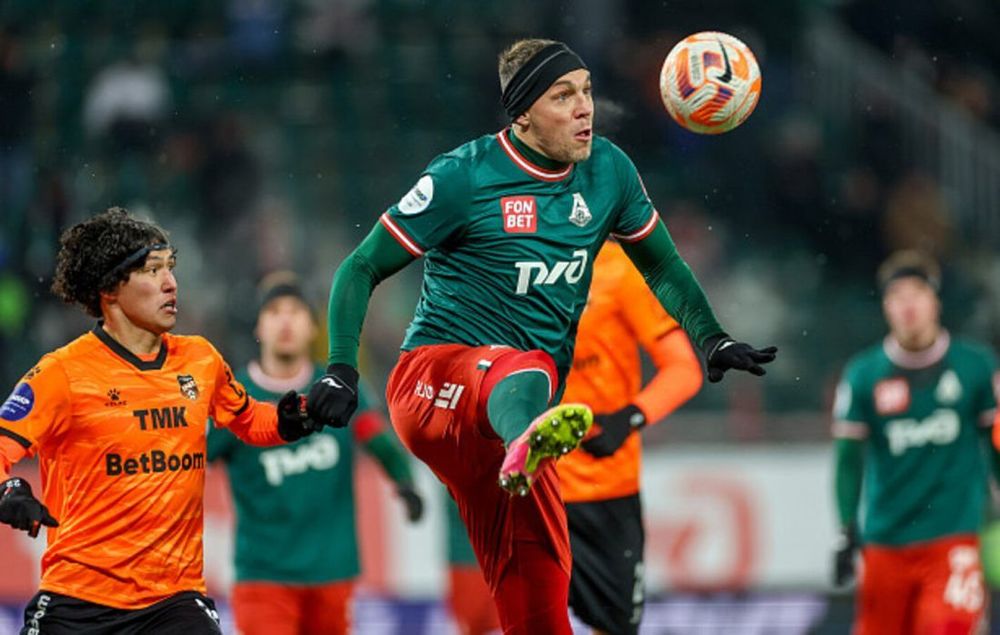 Сычев: Дзюба — лидер «Локомотива» не только на поле, но и в раздевалке Сычев: Дзюба — лидер «Локомотива» не только на поле, но и в раздевалке