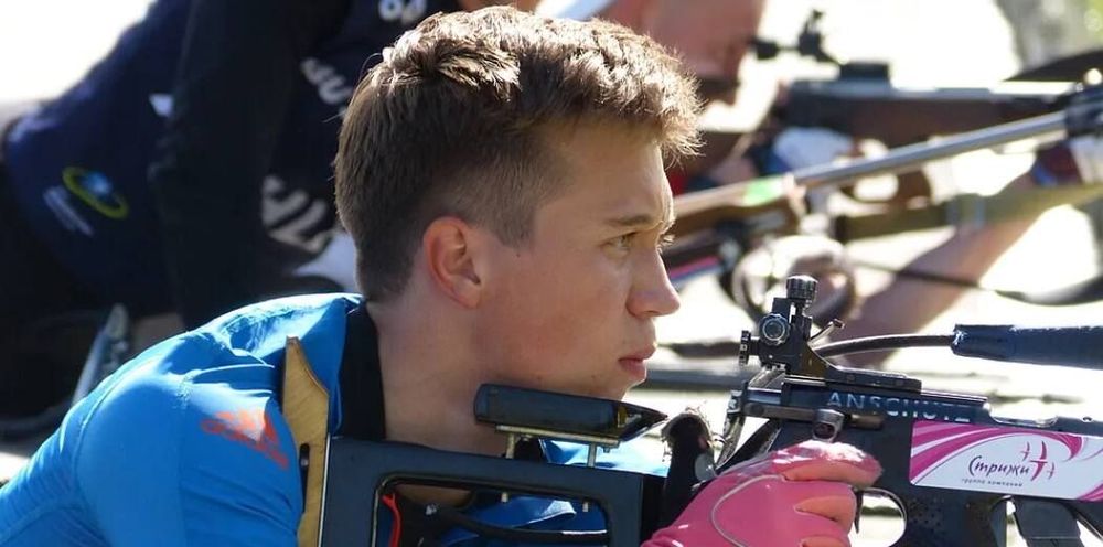 Серохвостов выиграл спринт на чемпионате России-2022
