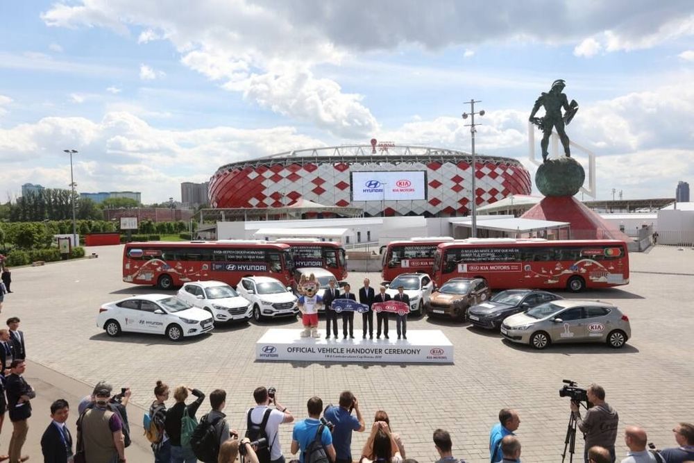 Россия поедет на Hyundai, а Криштиану — на KIA Motors