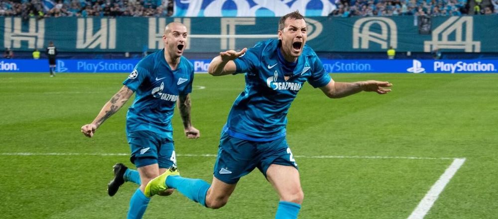 Тихонов удивился тому, что Дзюба догнал его по голам в Лиге чемпионов