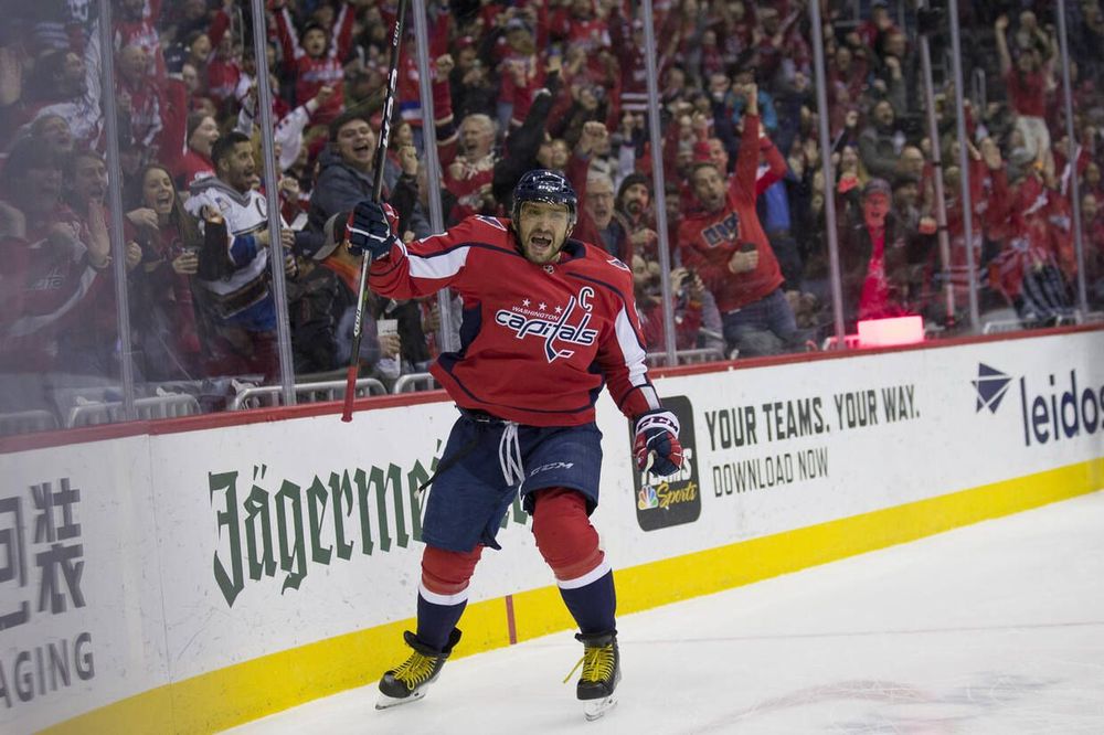 Овечкин забил красивую шайбу и стал лучшим из россиян по забитым шайбам в НХЛ. Но «Вашингтон» проиграл семь матчей подряд (ВИДЕО) Овечкин забил красивую шайбу и стал лучшим из россиян по забитым шайбам в НХЛ. Но «Вашингтон» проиграл семь матчей подряд (ВИДЕО)