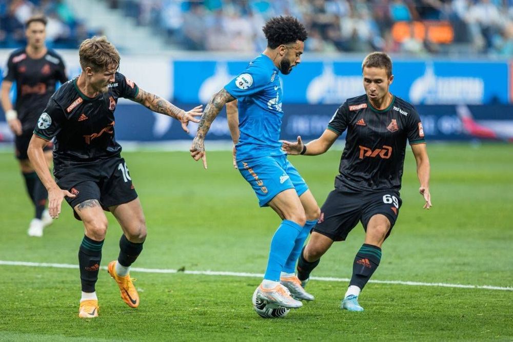 Трансфер главного таланта России и чудовищный обман легионера. Что творится в топ-клубе РПЛ