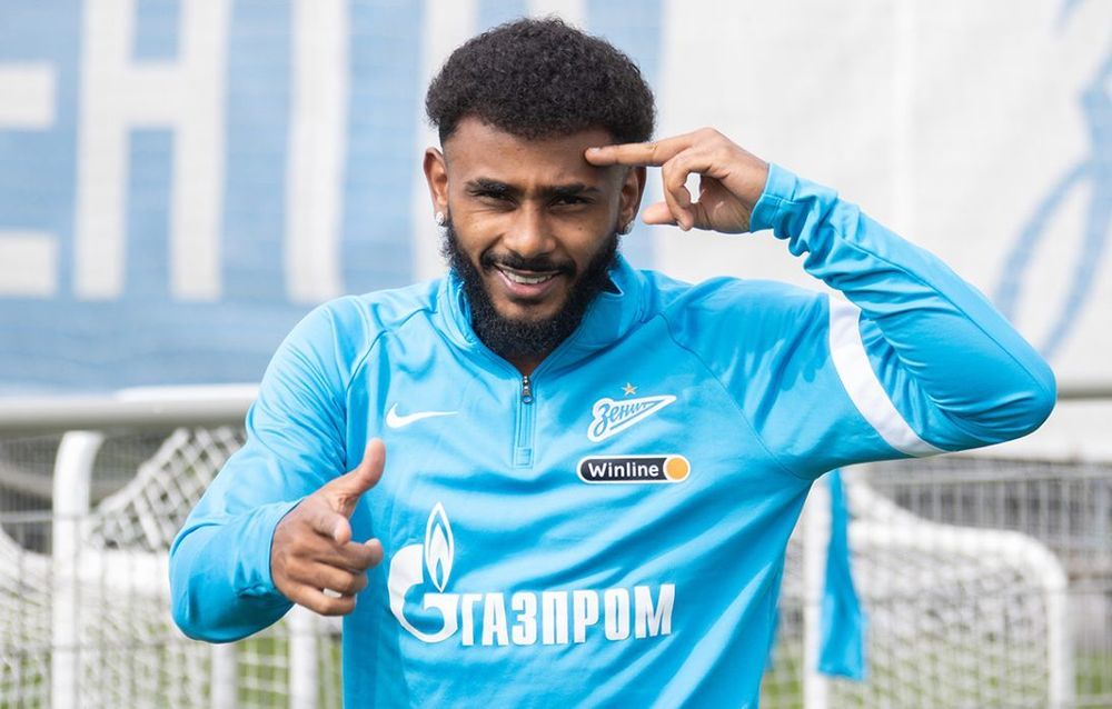 Мостовой попал в тройку лучших игроков «Зенита» в июле