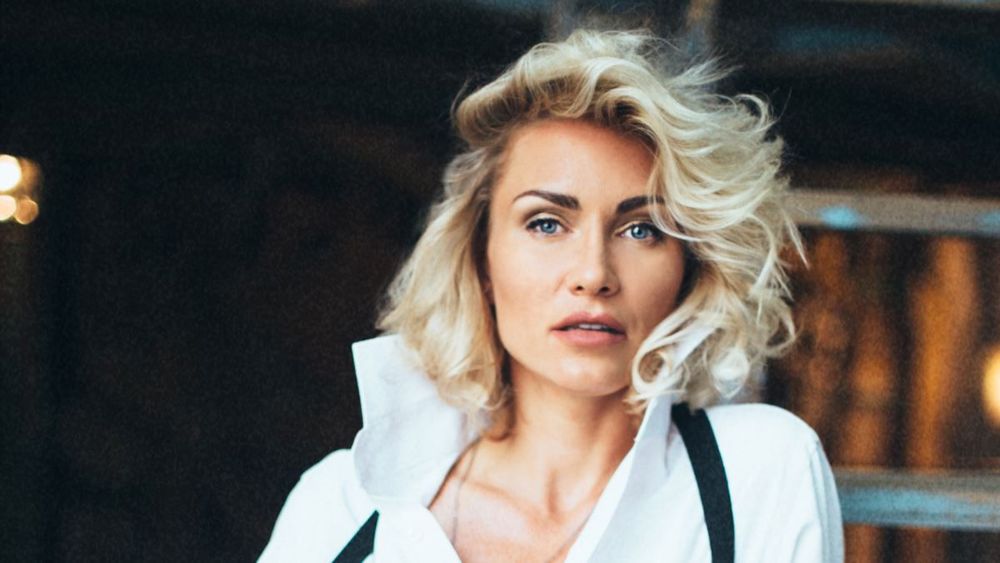 Гордон – о Смолове: Вы, гады, с бабушек штраф на улице собираете, а жених внучки Ельцина спокойно летает