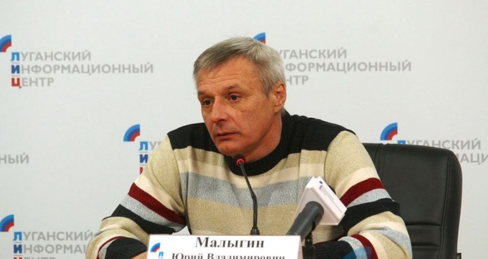 Президент федерации футбола ЛНР уверен, что местные клубы не затеряются во Второй лиге Президент федерации футбола ЛНР уверен, что местные клубы не затеряются во Второй лиге
