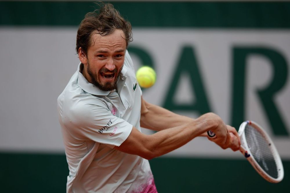 Кафельников: Маловероятно, что Медведев и Рублев вернутся в топ-10 ATP