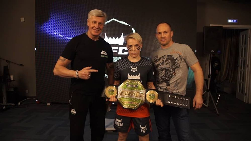 У бойца MMA Руденко сгорела квартира. Спортсменке удалось спастись