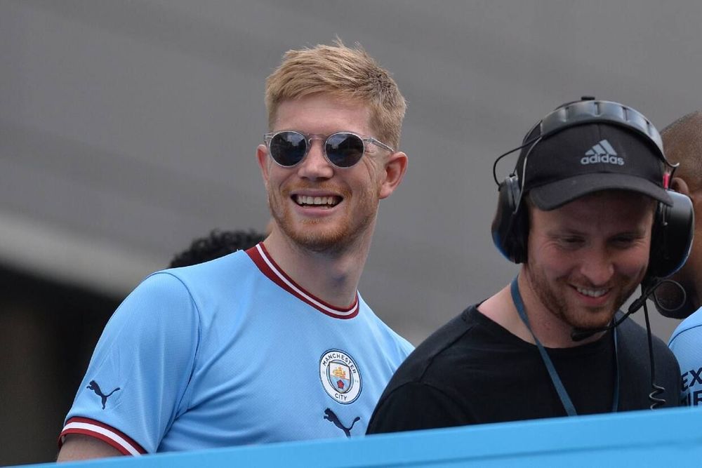 Ван Гал считает, что в этом сезоне Золотой мяч заслужил Де Брюйне Ван Гал считает, что в этом сезоне Золотой мяч заслужил Де Брюйне