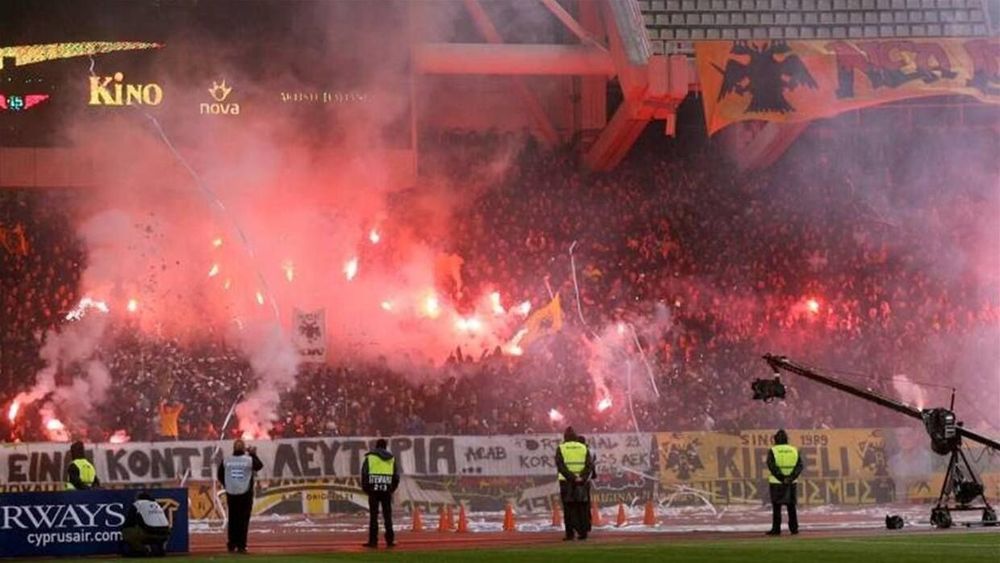 Грецию могут исключить из ФИФА и УЕФА