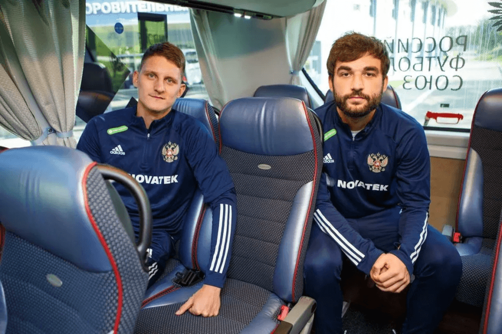 Бушманов заявил, что Дивеев и Джикия – лучшие защитники РПЛ Бушманов заявил, что Дивеев и Джикия – лучшие защитники РПЛ