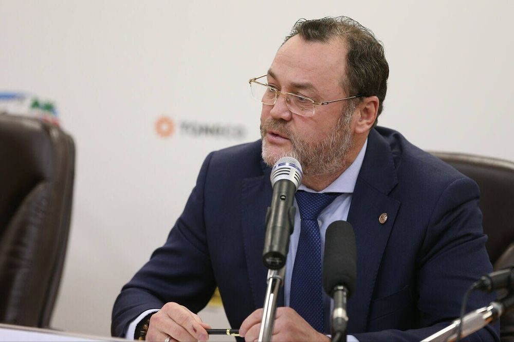 Переговоры с будущим главным тренером «Ак Барса» вышли на финальную стадию Переговоры с будущим главным тренером «Ак Барса» вышли на финальную стадию