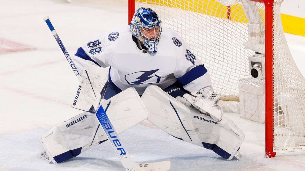 Сэйвы Василевского помогли «Тампе» обыграть «Ванкувер» в НХЛ  