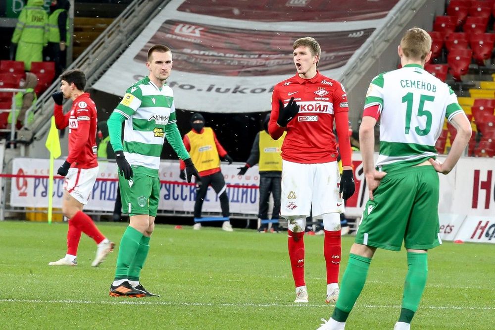 Бывший форвард «Спартака» назвал удаление Соболева в матче с «Ахматом» ошибочным Бывший форвард «Спартака» назвал удаление Соболева в матче с «Ахматом» ошибочным