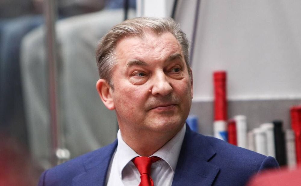 В КХЛ утвердили потолок зарплат в 1,3 млрд рублей