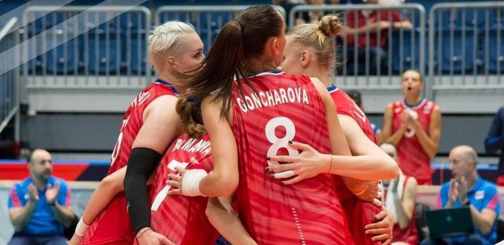 Женская сборная России вышла в 1/8 чемпионата Европы со второго места
