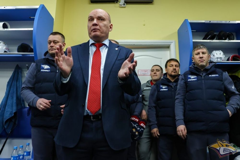 Тренер «Металлурга» Разин призвал убрать оператора, которому нагрубил Самонов