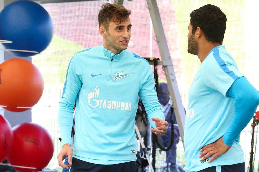«Бордо» и «Ницца» поборются за хавбека «Зенита»