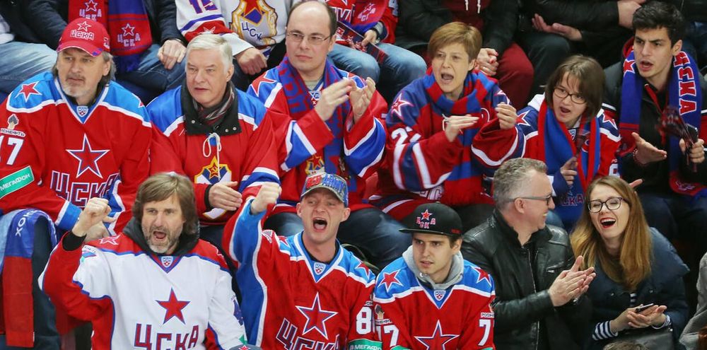 Фанаты идут против Армии. Дойдет ли дело до свиных голов?