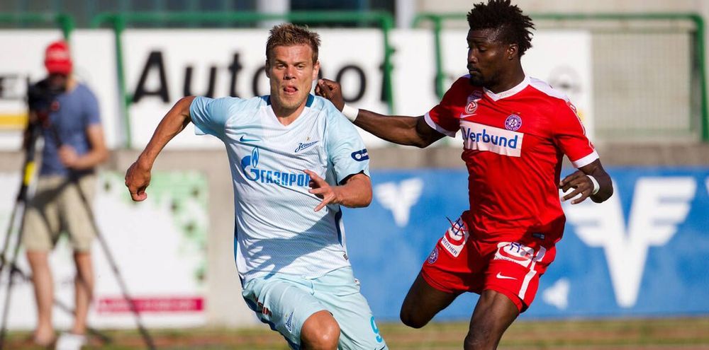 Паредес дебютировал, Манчини впервые победил