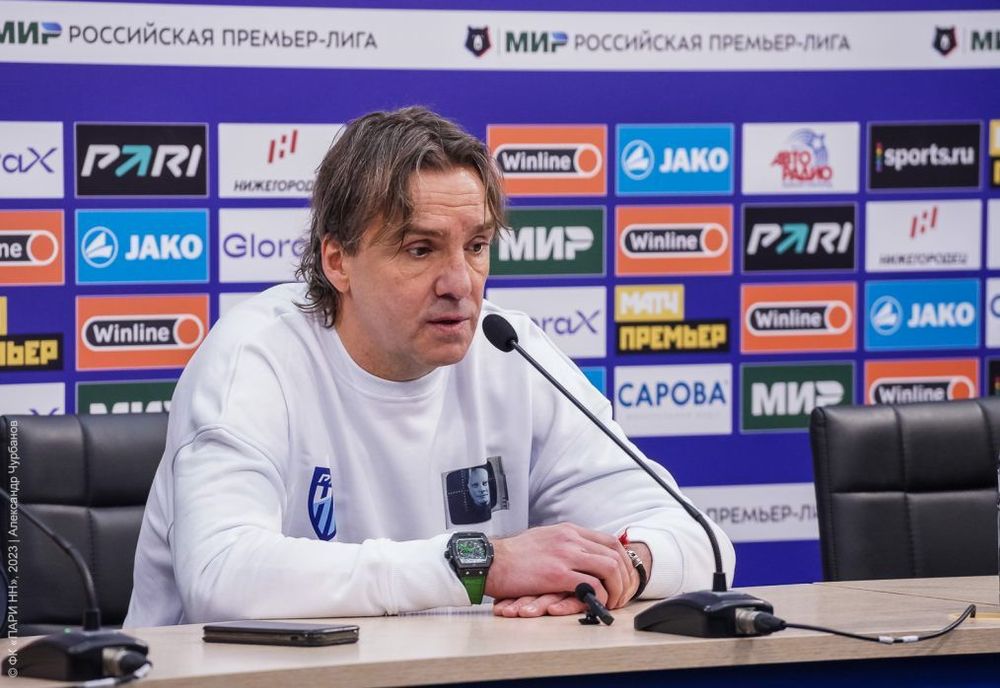 Лапочкин назвал неадекватной реакцию Юрана на судейство в матче с «Краснодаром» 