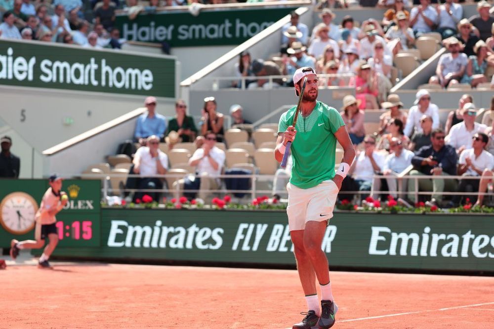 Хачанов победил Дьере на Мастерсе в Майами