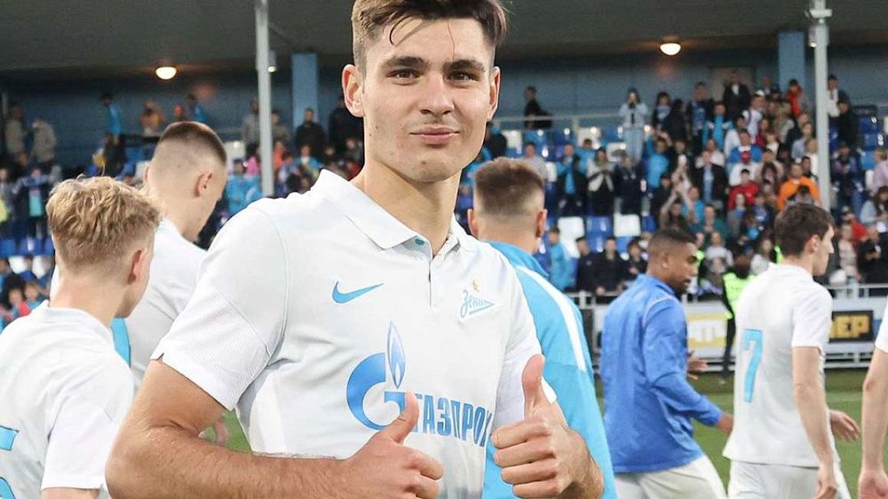 Агент Кравцова рассказал об адаптации игрока в «Сочи» Агент Кравцова рассказал об адаптации игрока в «Сочи»