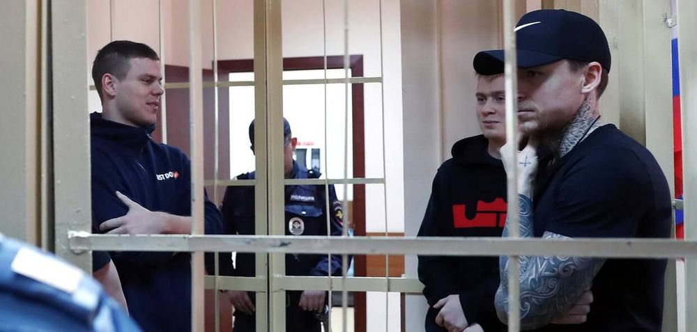 Кокорин и Мамаев могут начать тренировать в колонии