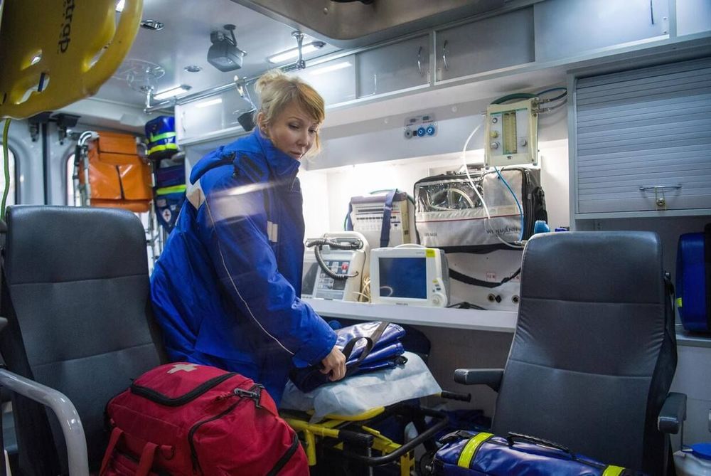 Врачи на сегвеях помогут болельщикам