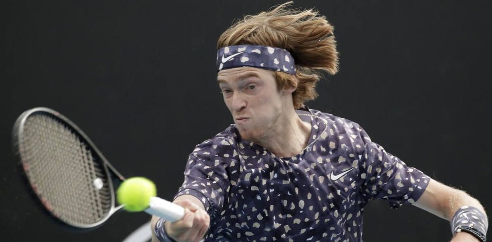 Андрей Рублев одержал десятую победу в 2020 году и вышел в 3-й круг Australian Open