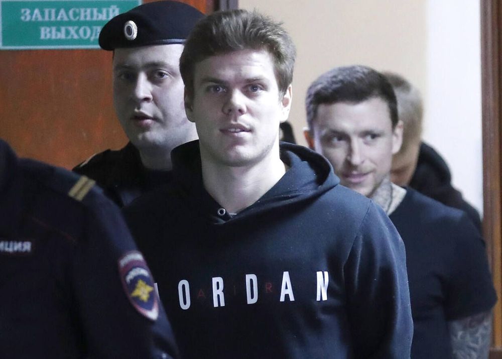 Это попытка побега! Что творилось в суде над Кокориным и Мамаевым сегодня