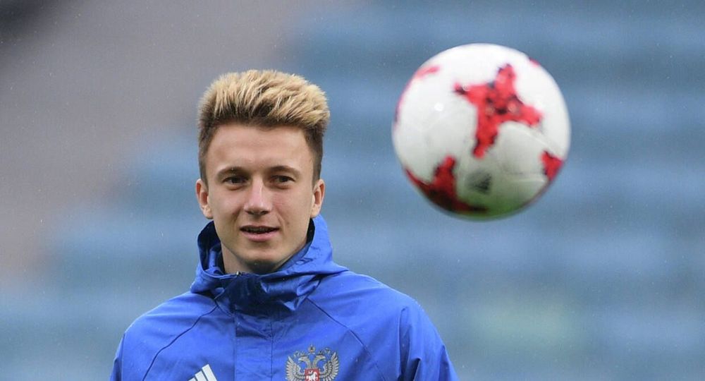 Скауты «Арсенала» просмотрят Головина на матче Россия ─ Новая Зеландия Скауты «Арсенала» просмотрят Головина на матче Россия ─ Новая Зеландия