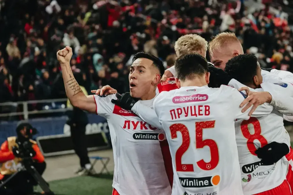 Глушаков считает, что «Спартаку» нельзя терять очки ради борьбы за чемпионство Глушаков считает, что «Спартаку» нельзя терять очки ради борьбы за чемпионство