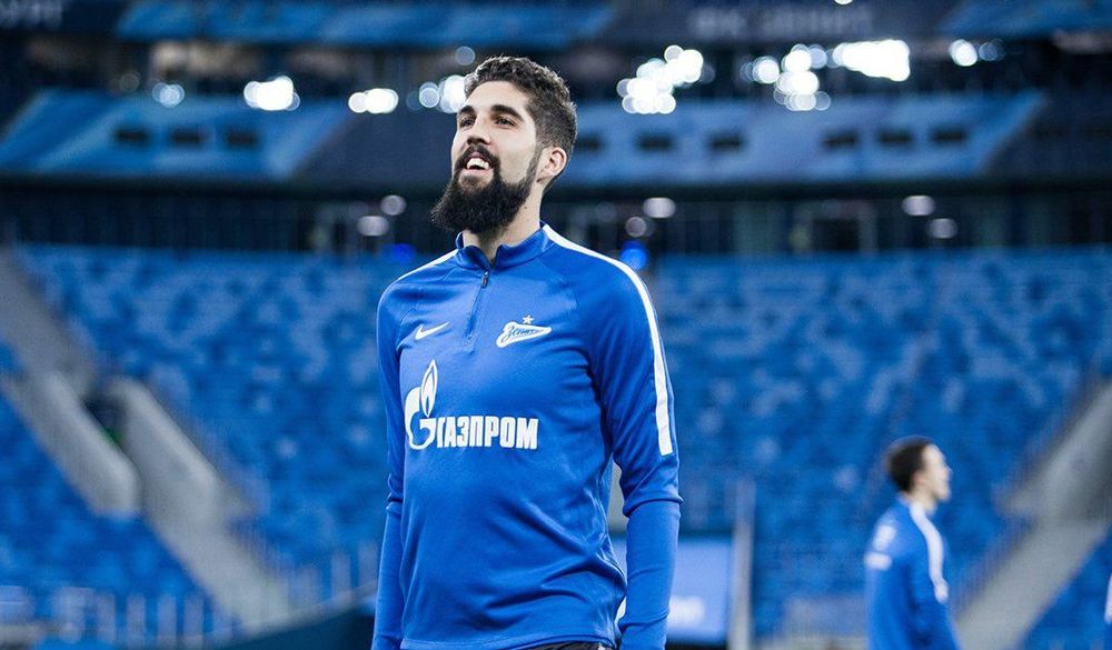 Караваев – в «Зените», Сорокин – в «Краснодаре». Итоги последнего дня трансферного окна в России