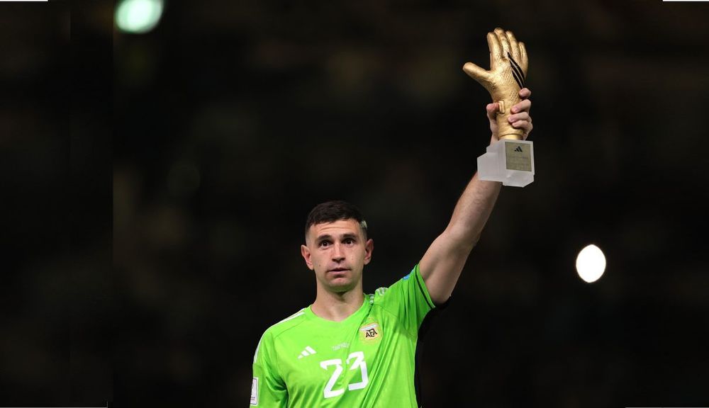 Шунин сравнил вратаря Аргентины Мартинеса с Сафоновым