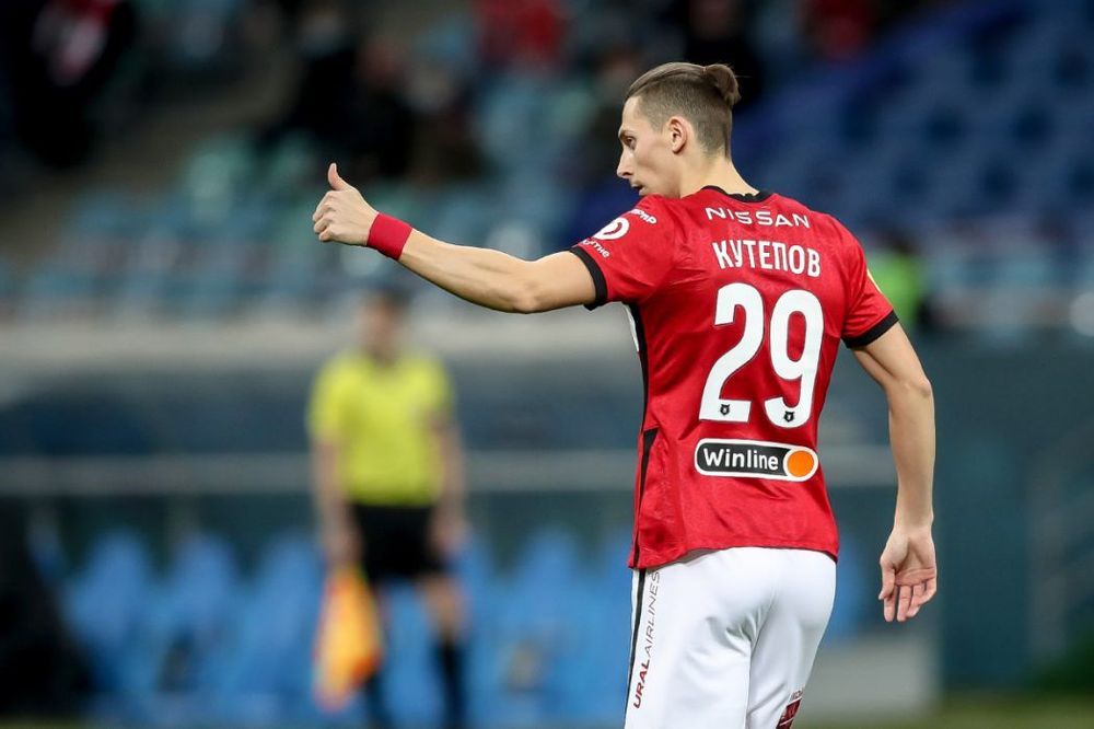 «Зачем отказываться от хорошего?», – Кутепов об отъезде игроков за рубеж «Зачем отказываться от хорошего?», – Кутепов об отъезде игроков за рубеж